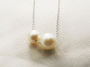 パールのあまり珠を利用したシンプルなパールペンダント ネックレス
