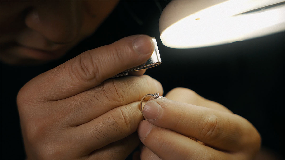 ジュエリー修理とリフォームの違い｜選び方・費用・実例解説