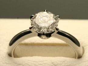 1.5ct以上の大きなダイヤモンド立て爪リングをカジュアルなダイヤモンドリングにリフォーム